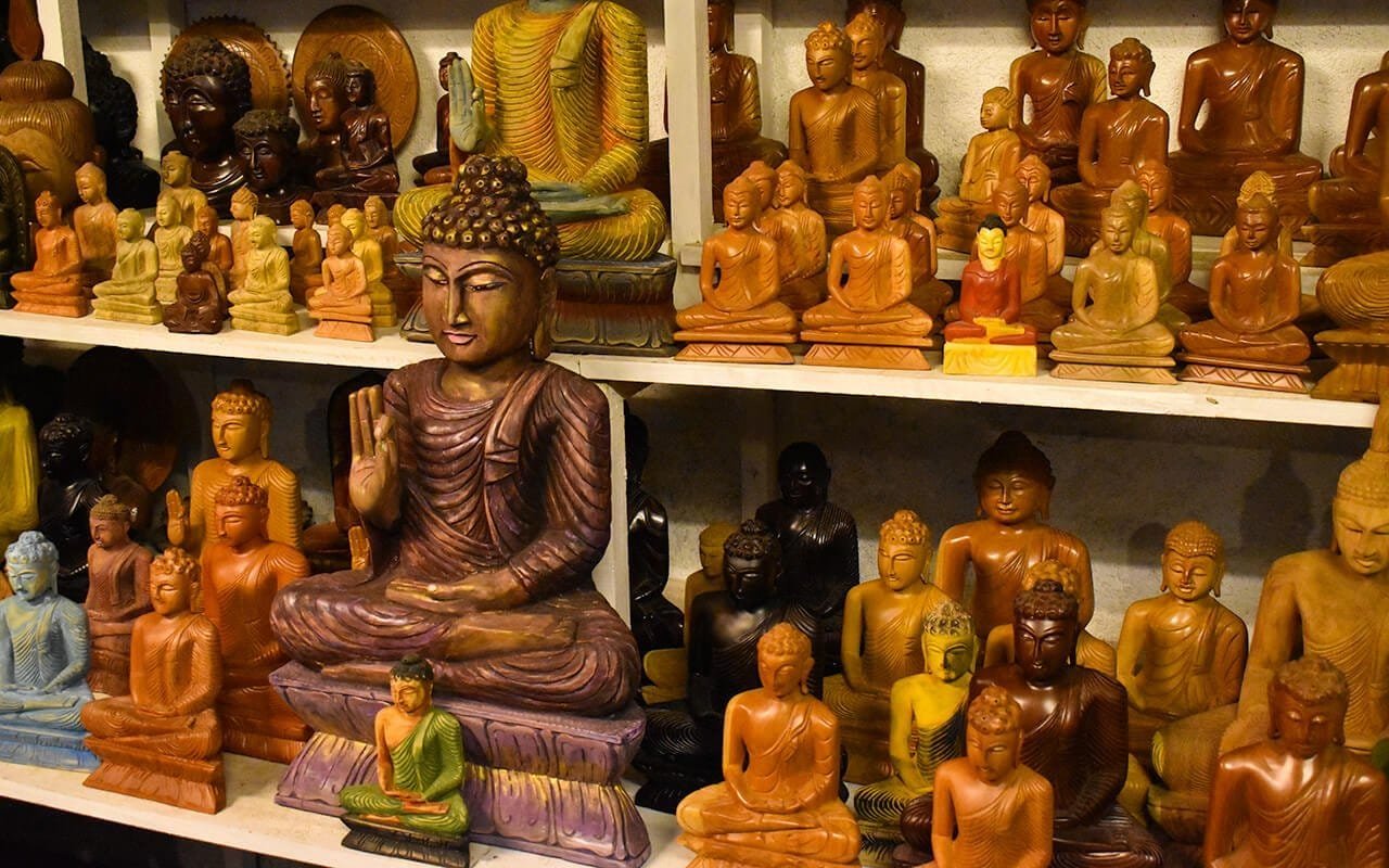 wood carving ornaments srilanka
