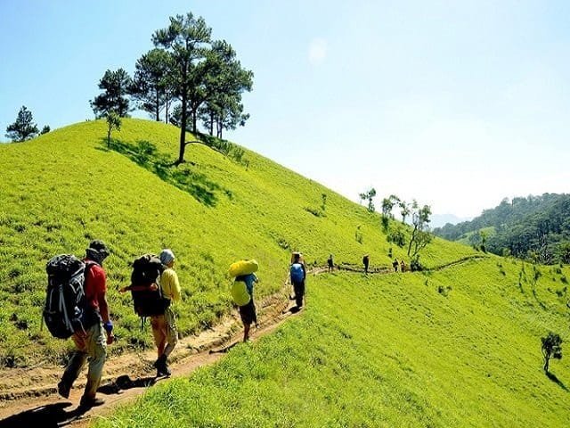 Trekking_Tour_in_Kandy_Knuckles