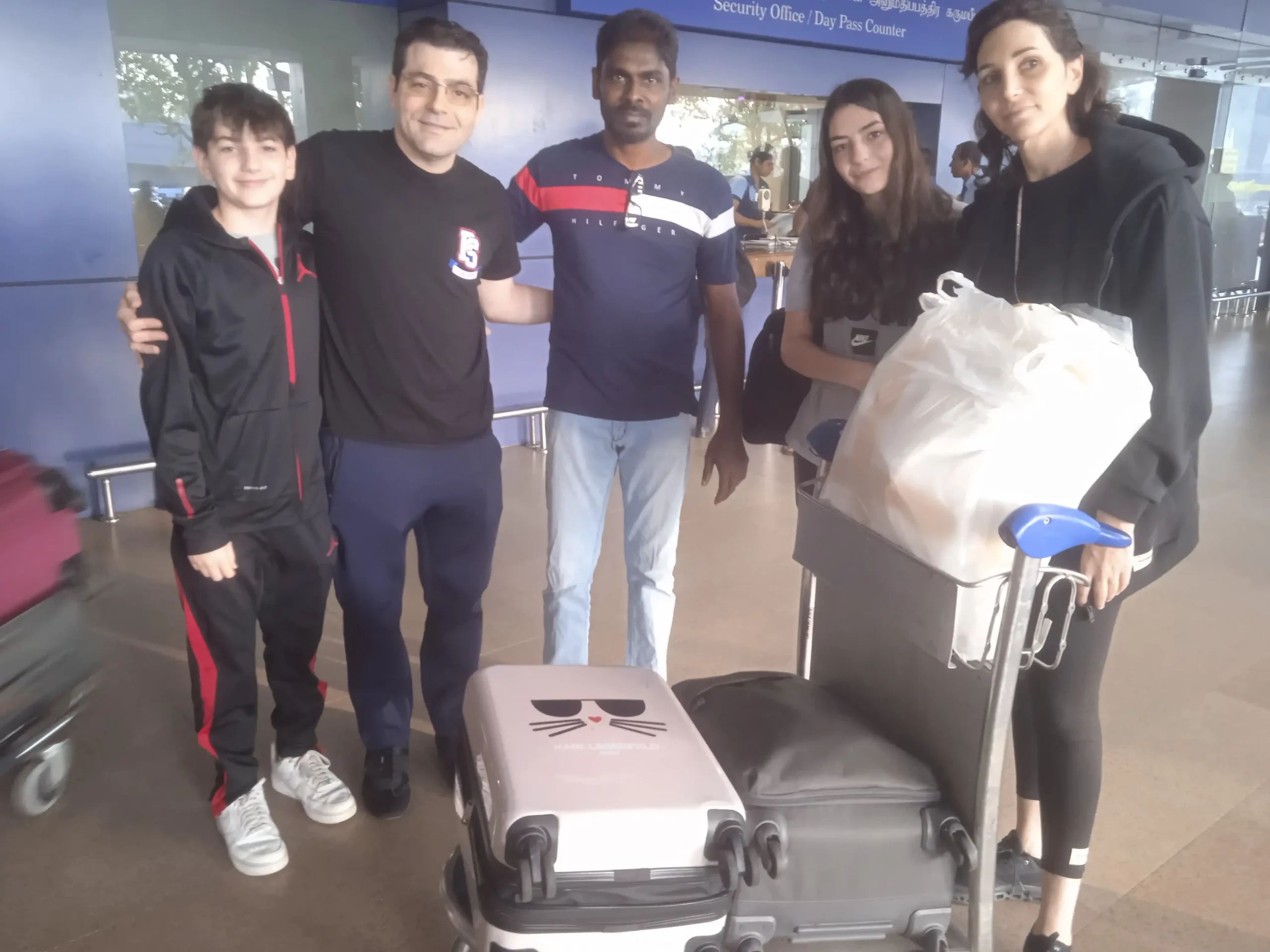 Guests from Mid Easterns with 4Me Lanka Tours